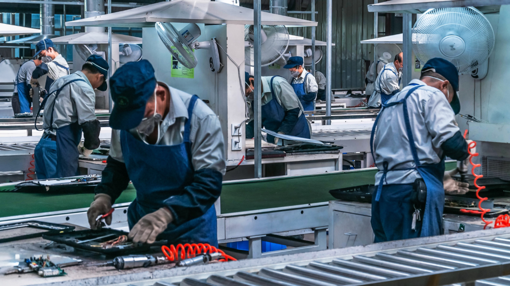 U.S.-China Tariff Reduction Sparks a Logistics Surge